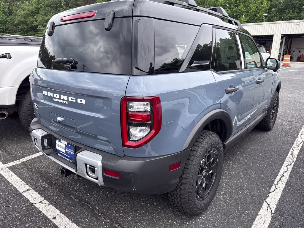 2026 Azure Gray Metallic Tri-Coat Ford Bronco Sport Outer Banks 4X4 SUV