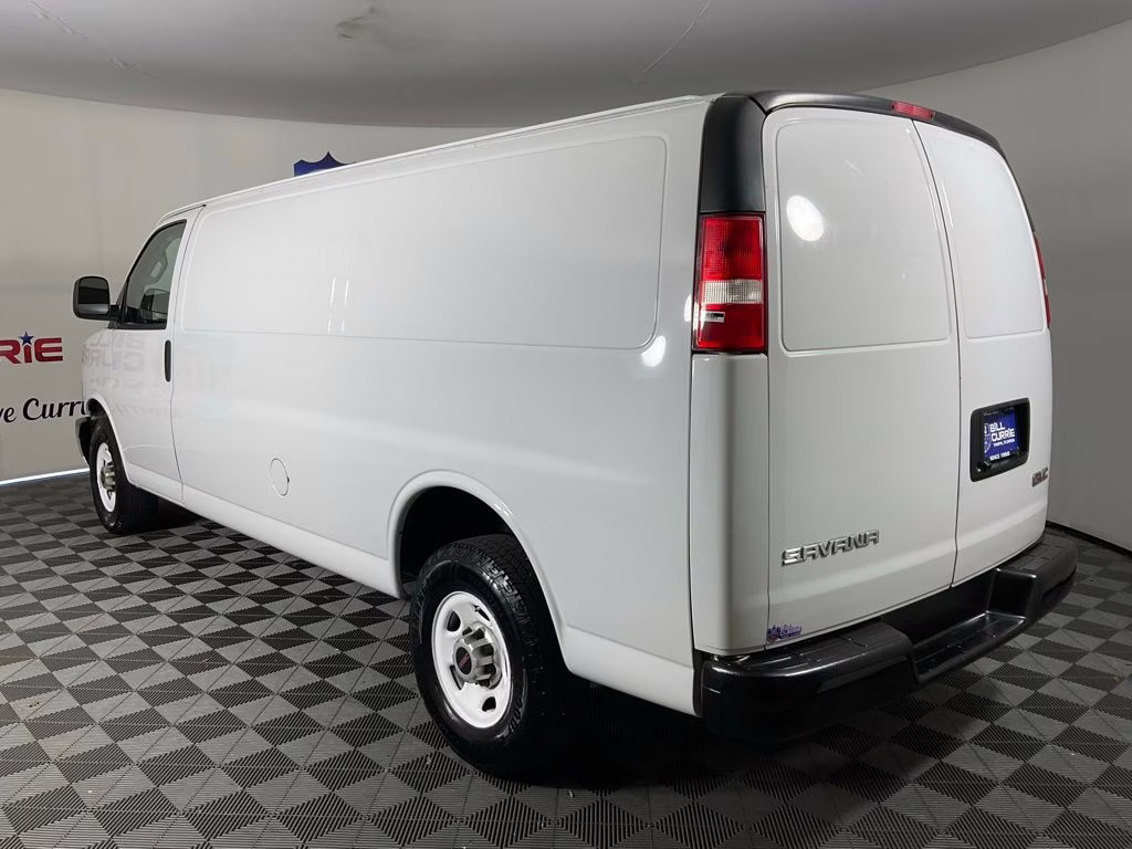 2021 Summit White GMC Savana 2500 V8 Work Van RWD Van