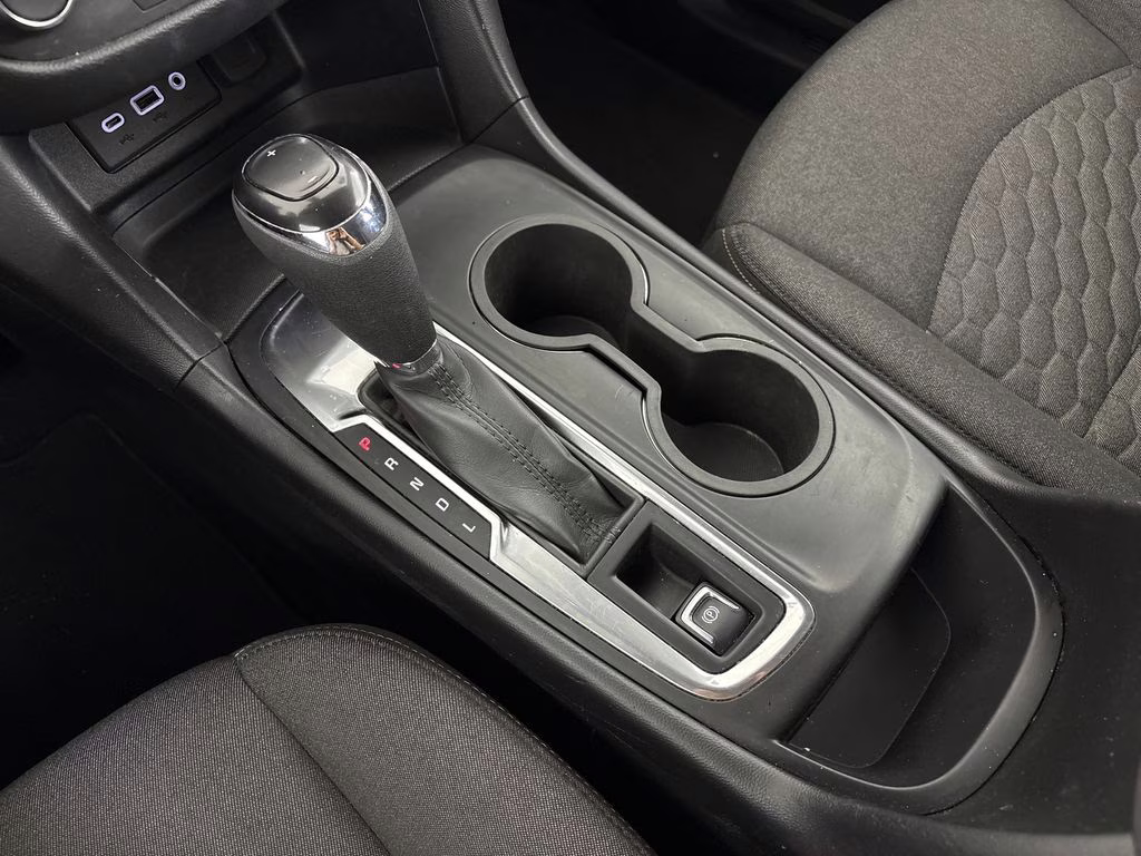 2019 Summit White Chevrolet Equinox LT FWD SUV