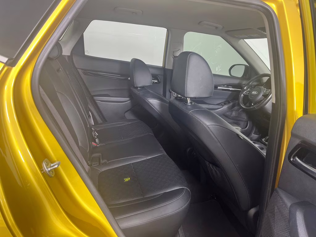 2021 Starbright Yellow/Black Roof Kia Seltos SX AWD SUV