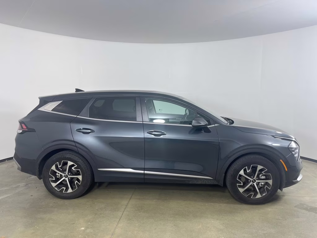 2025 Gravity Gray Kia Sportage EX FWD SUV