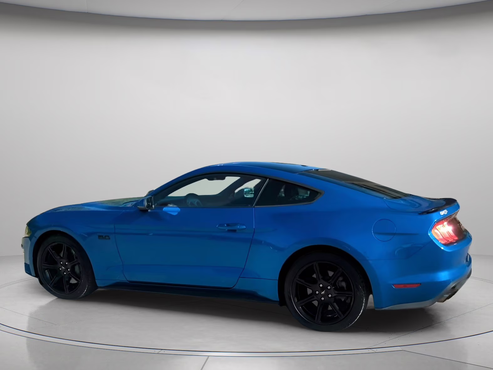2020 Velocity Blue Metallic Ford Mustang GT Premium RWD Coupe