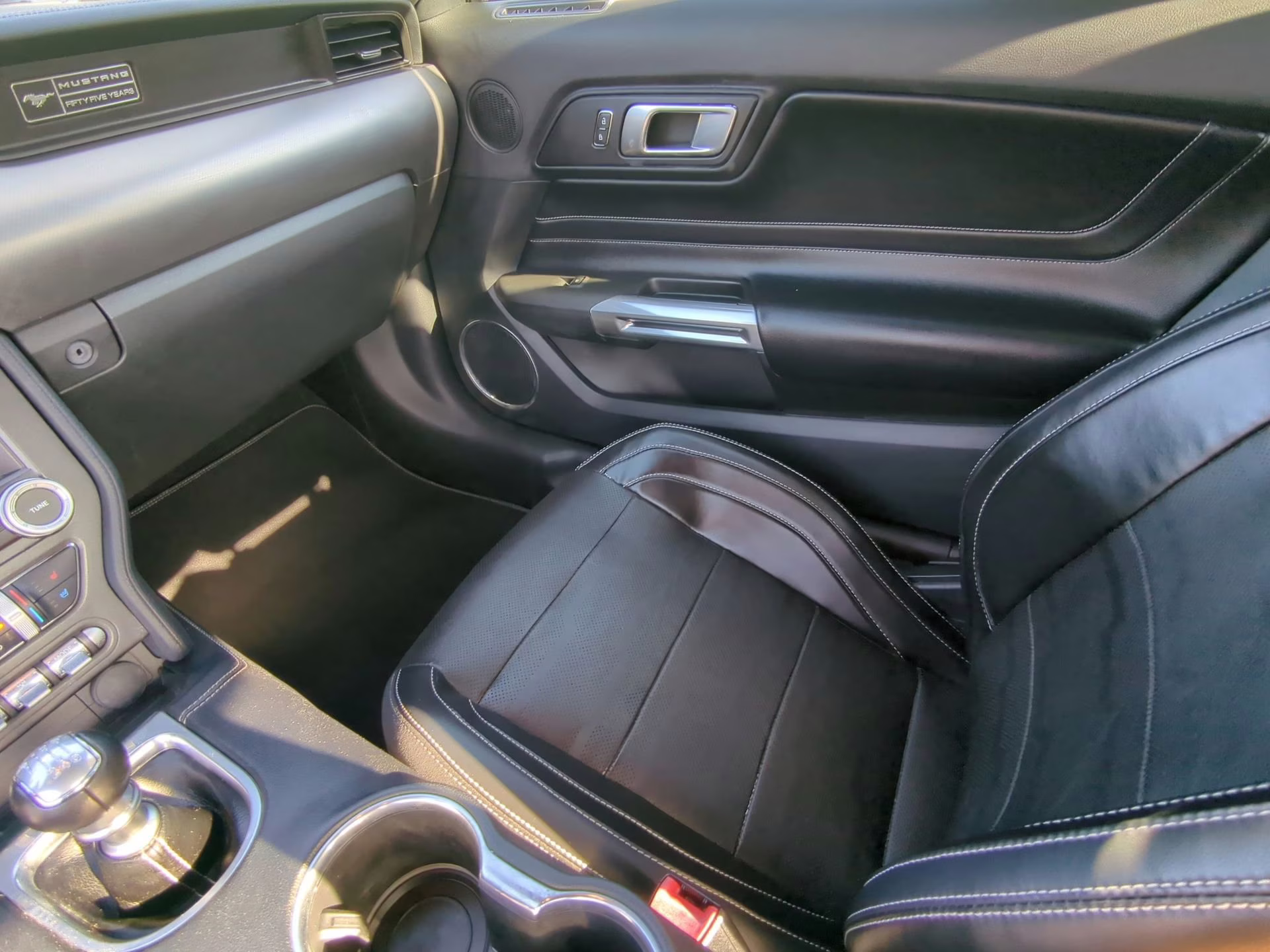 2020 Velocity Blue Metallic Ford Mustang GT Premium RWD Coupe