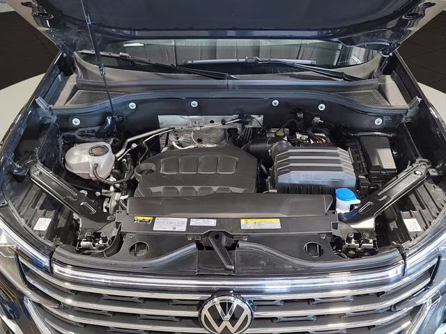 2025 Deep Black Pearl Volkswagen Atlas 2.0T SE w/Technology AWD SUV