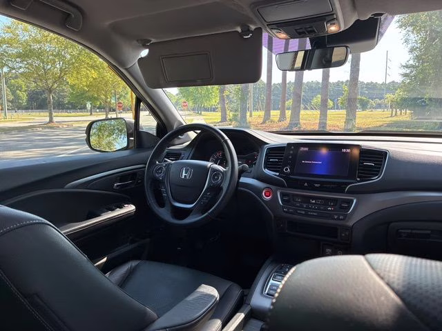 2023 Honda Ridgeline RTL AWD Truck