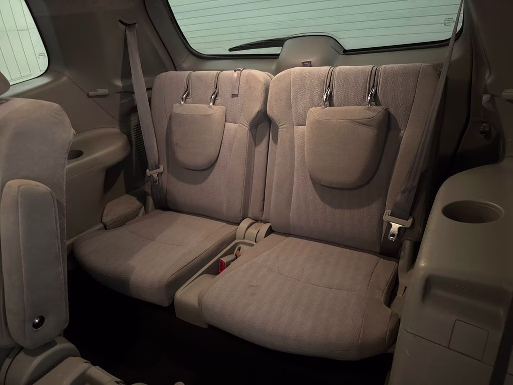 2013 Magnetic Gray Metallic Toyota Highlander Base FWD SUV