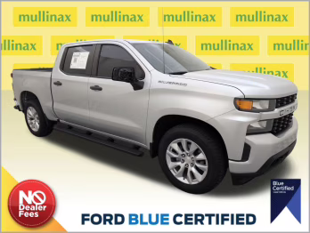 2021 Silver Ice Metallic Chevrolet Silverado 1500 Custom RWD Truck