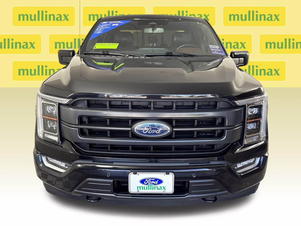 2023 Agate Black Metallic Ford F-150 Lariat 4X4 Truck