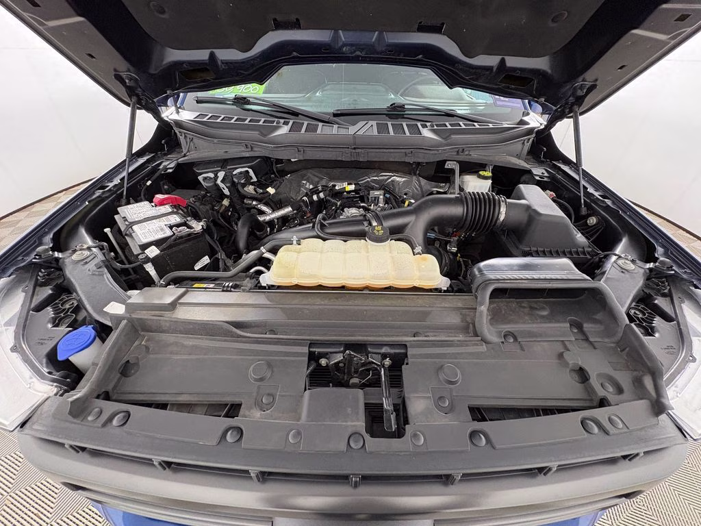 2023 Atlas Blue Metallic Ford F-150 Lariat 4X4 Truck