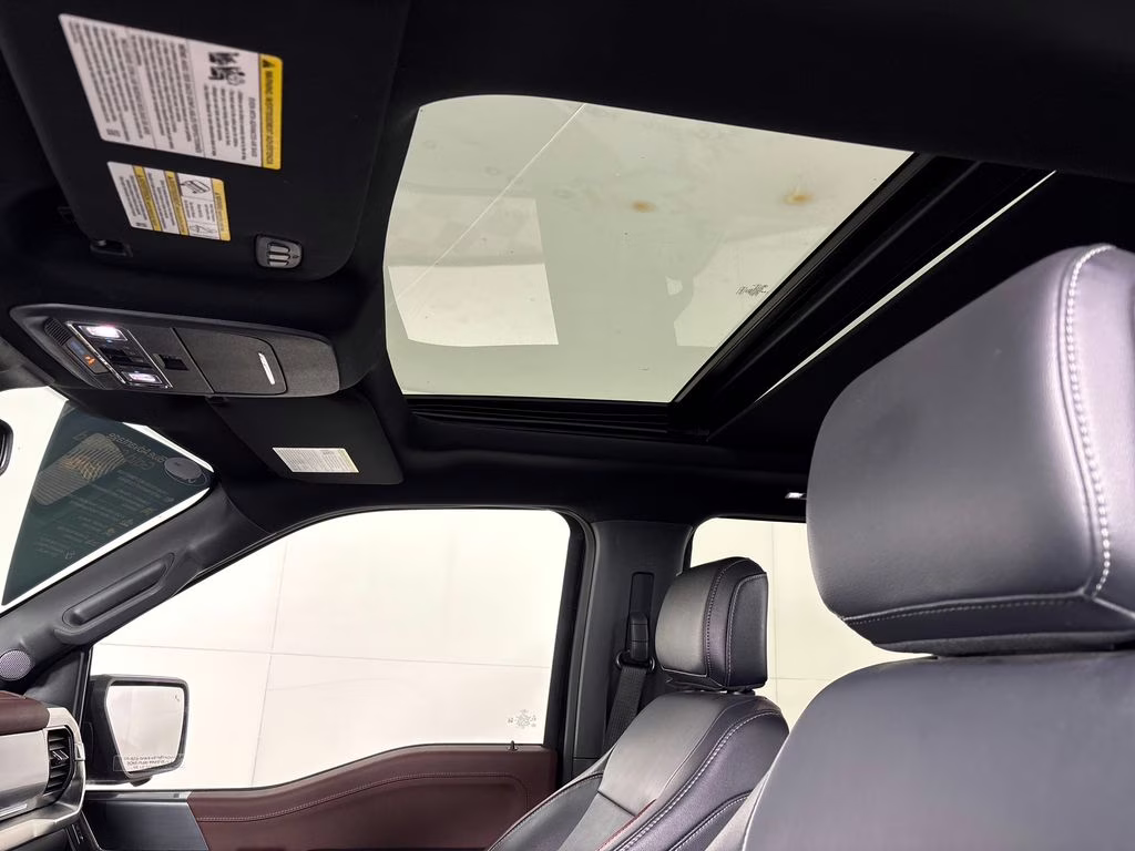 2023 Agate Black Metallic Ford F-150 Lariat 4X4 Truck