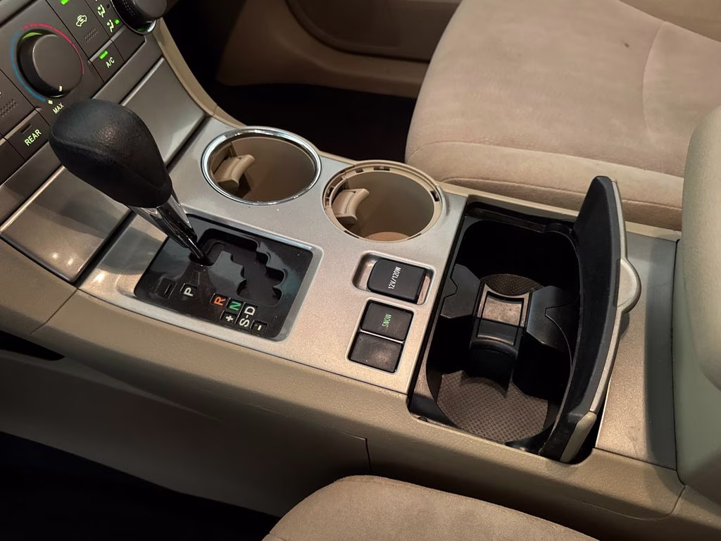 2013 Blizzard Pearl Toyota Highlander Base FWD SUV