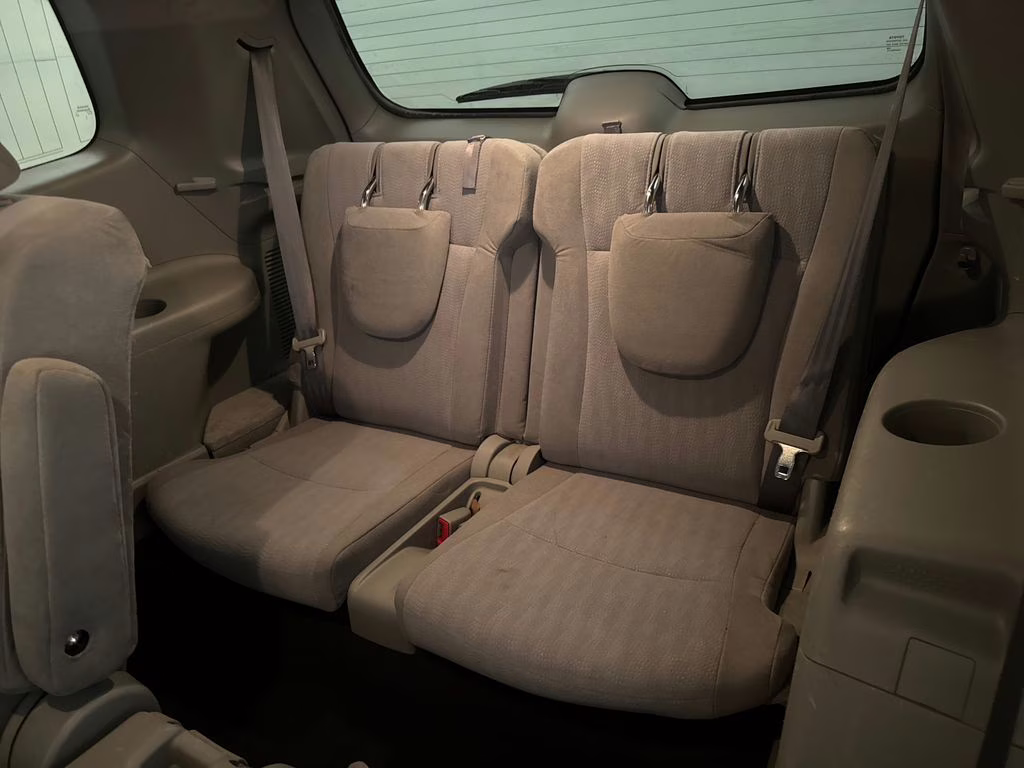 2013 Magnetic Gray Metallic Toyota Highlander Base FWD SUV