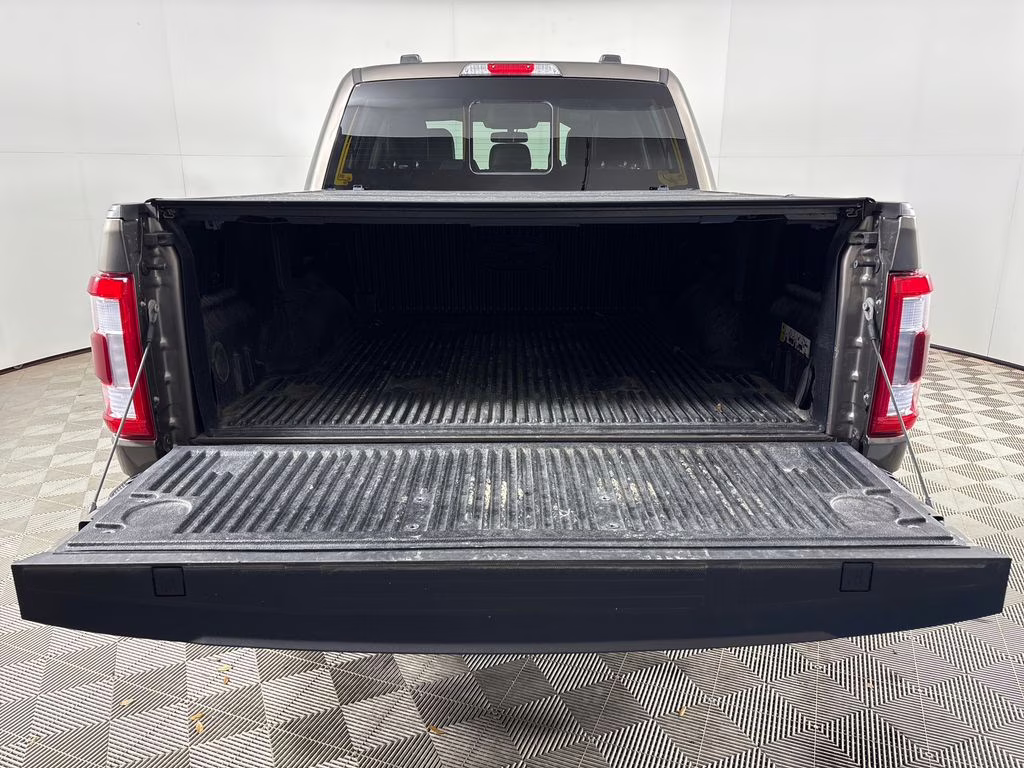 2023 Stone Gray Metallic Ford F-150 Lariat 4X4 Truck