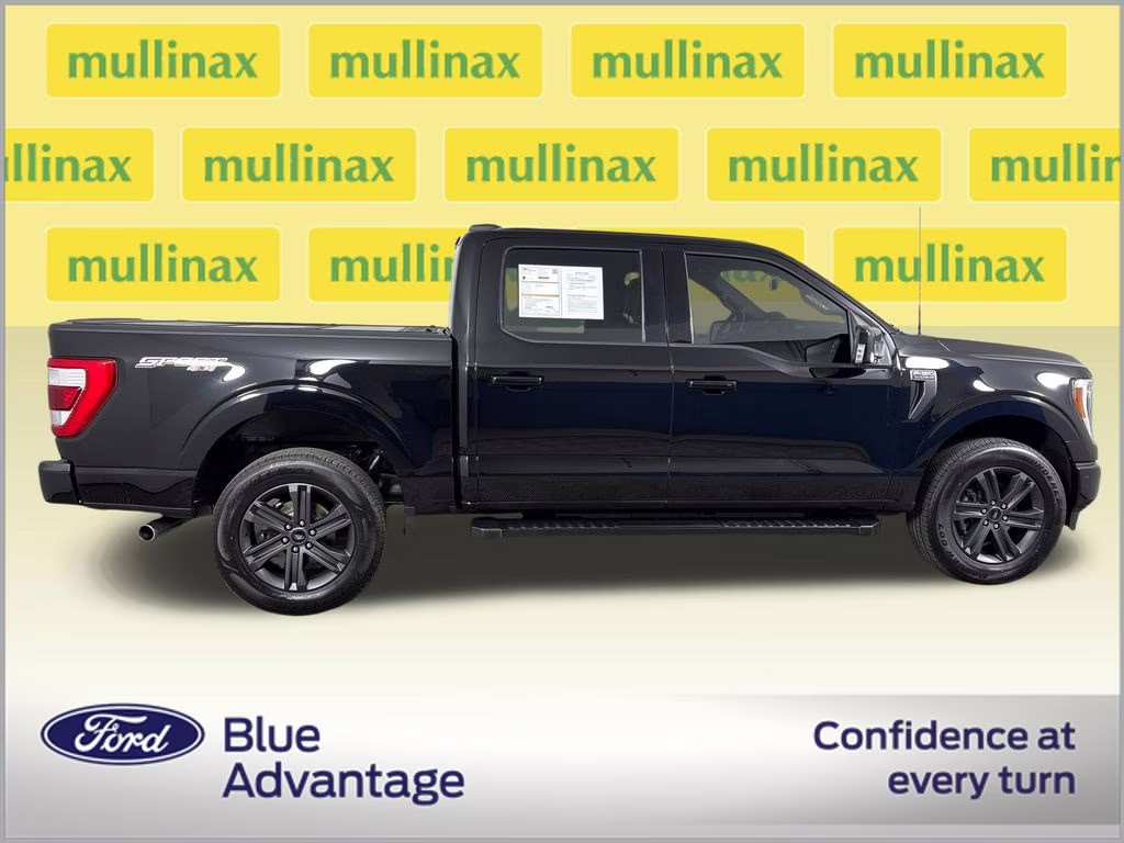 2023 Agate Black Metallic Ford F-150 Lariat 4X4 Truck