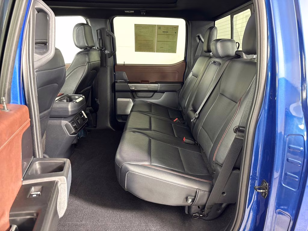 2023 Atlas Blue Metallic Ford F-150 Lariat 4X4 Truck