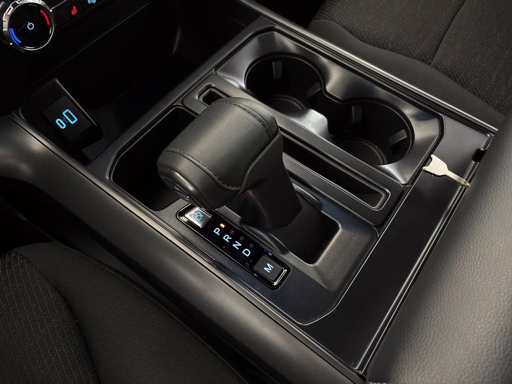 2024 Antimatter Blue Metallic Ford F-150 XLT 4X4 Truck