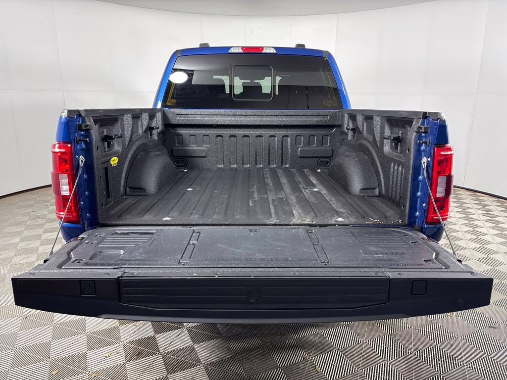 2023 Atlas Blue Metallic Ford F-150 XLT 4X4 Truck
