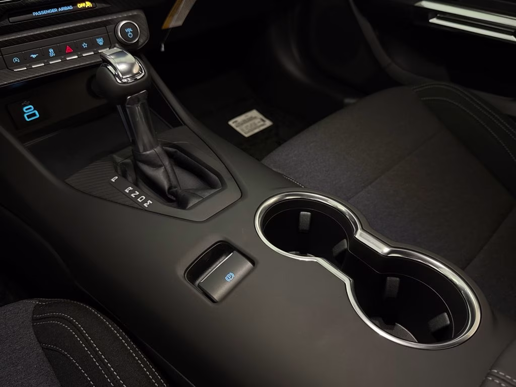 2026 Oxford White Ford Mustang GT RWD Coupe