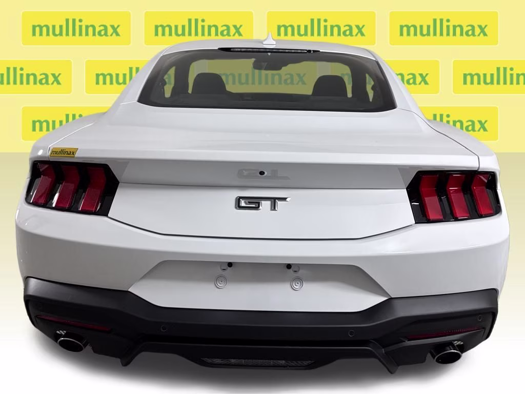 2026 Oxford White Ford Mustang GT RWD Coupe