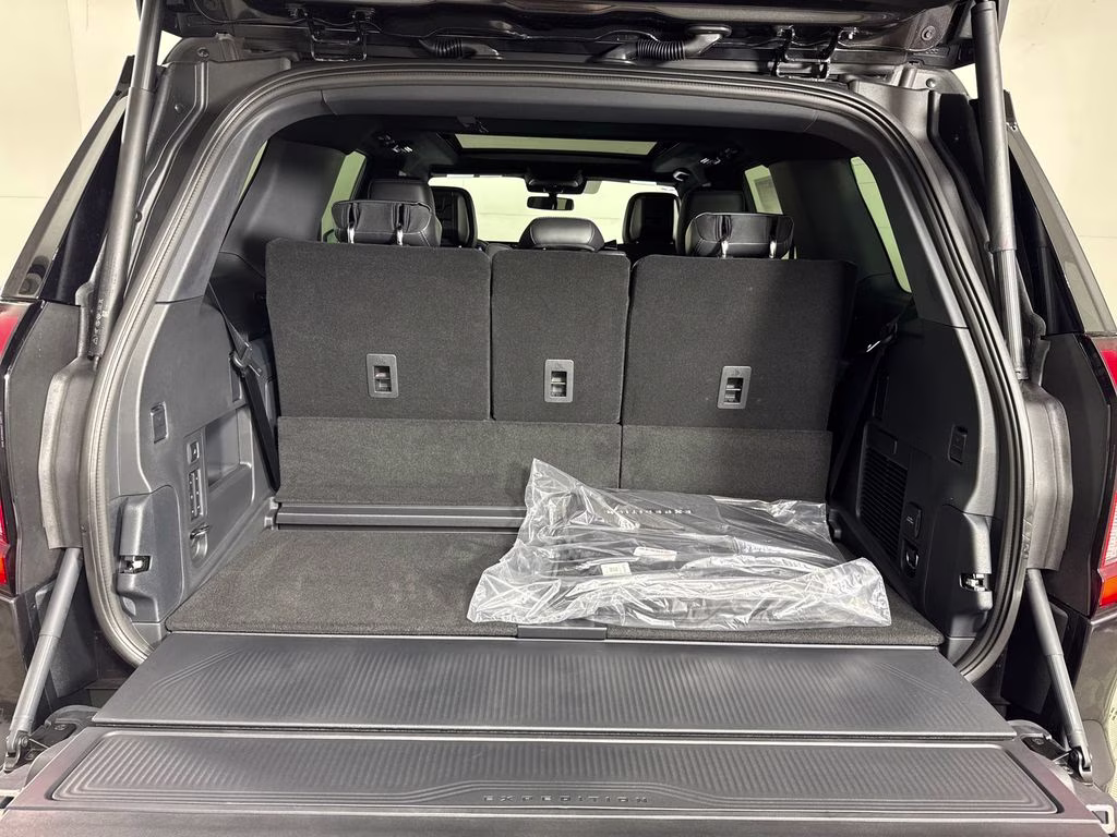 2026 Dark Matter Gra Ford Expedition Platinum 4X4 SUV