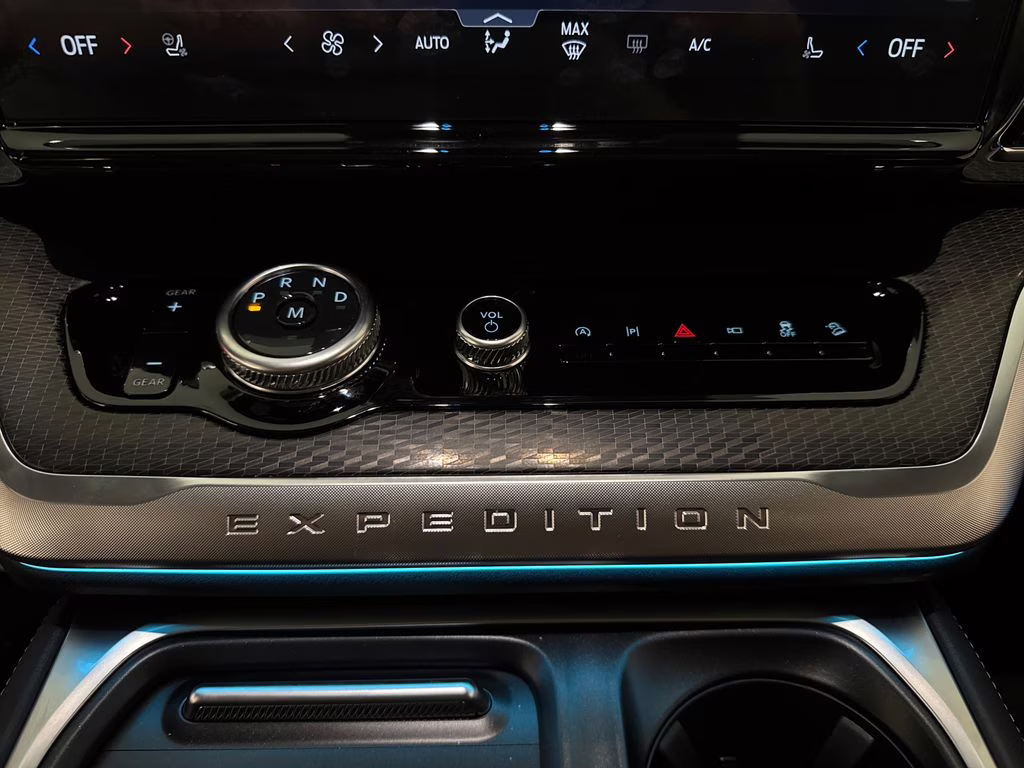 2026 Dark Matter Gray Metallic Ford Expedition Platinum 4X4 SUV