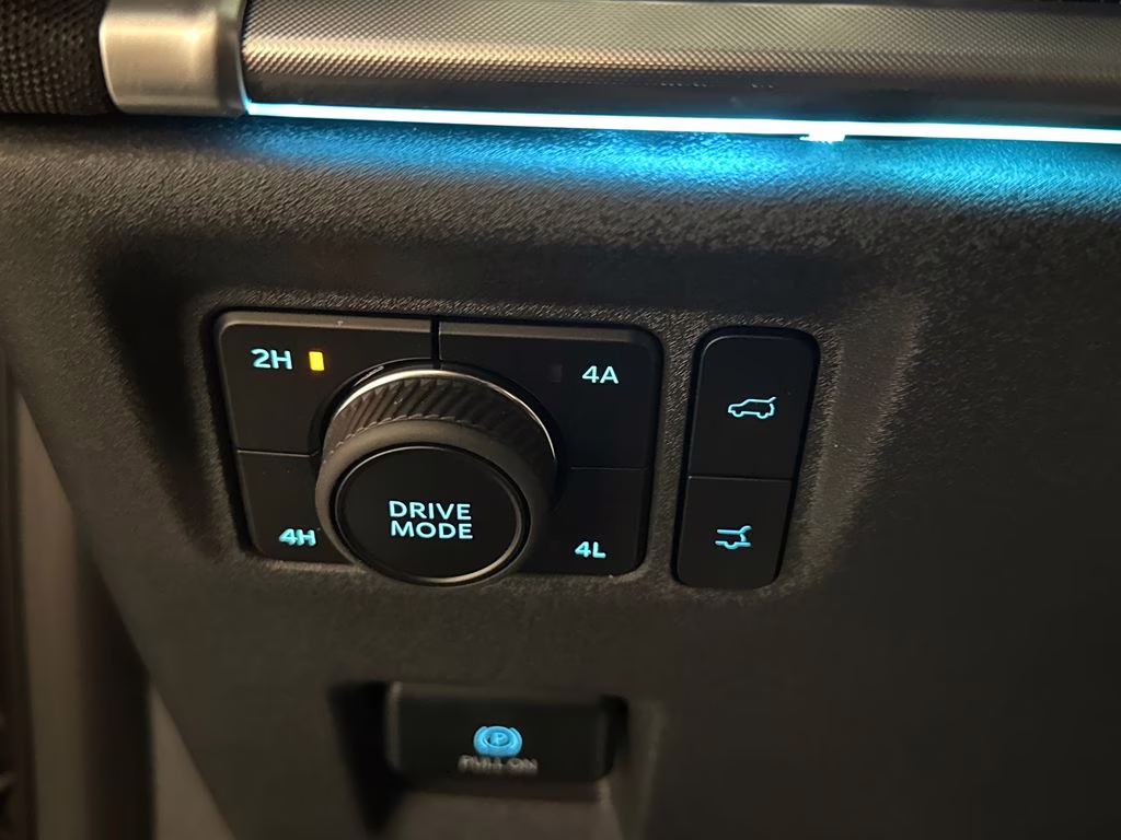 2026 Dark Matter Gray Metallic Ford Expedition Platinum 4X4 SUV