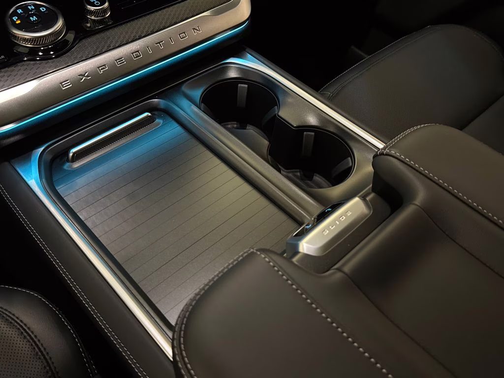 2026 Dark Matter Gray Metallic Ford Expedition Platinum 4X4 SUV