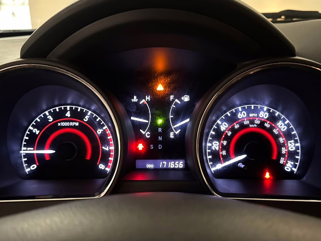2013 Magnetic Gray Metallic Toyota Highlander Base FWD SUV
