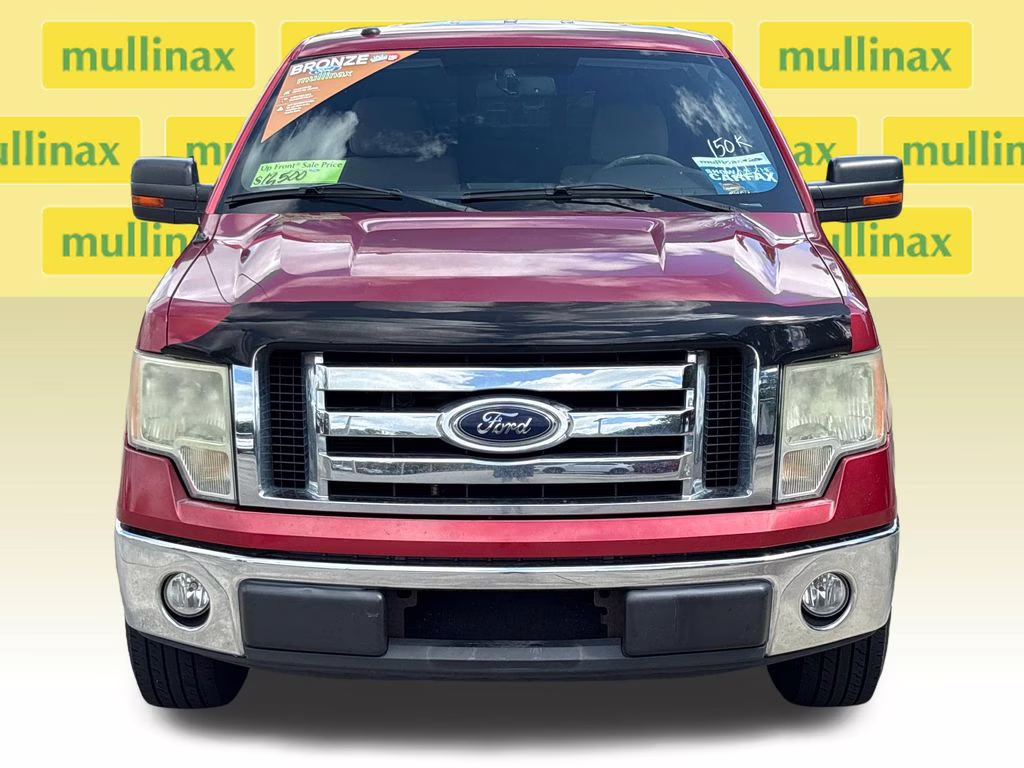 2010 Red Candy Metallic Tinted Clearcoat Ford F-150 XLT RWD Truck