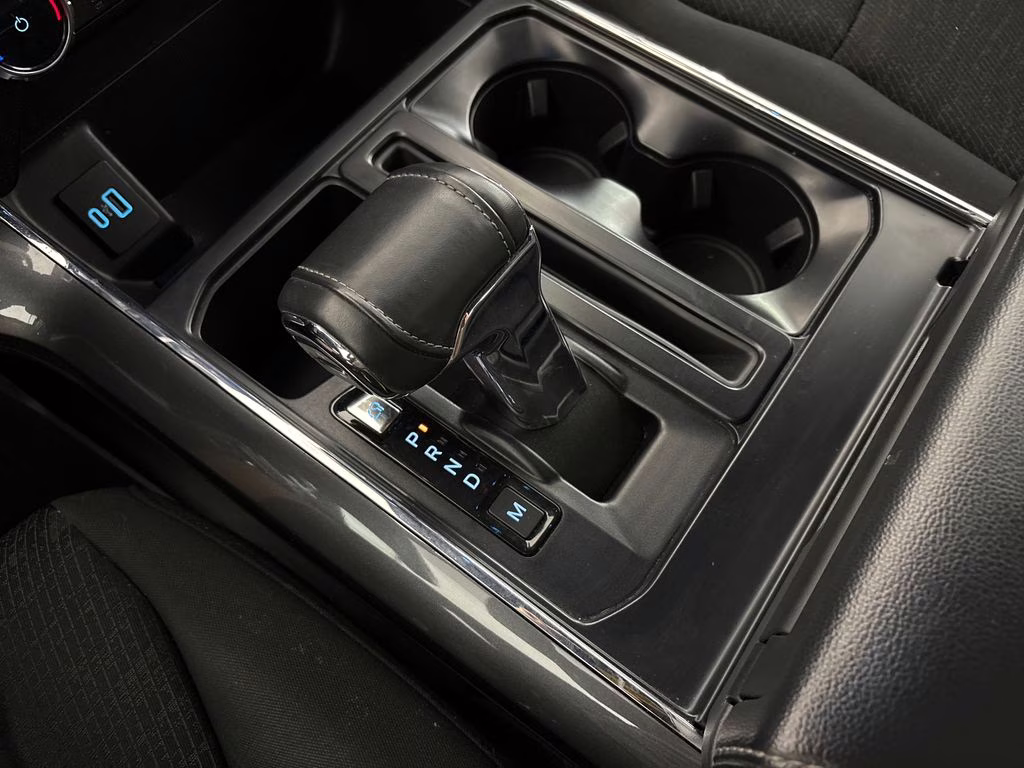 2023 Atlas Blue Metallic Ford F-150 XLT 4X4 Truck