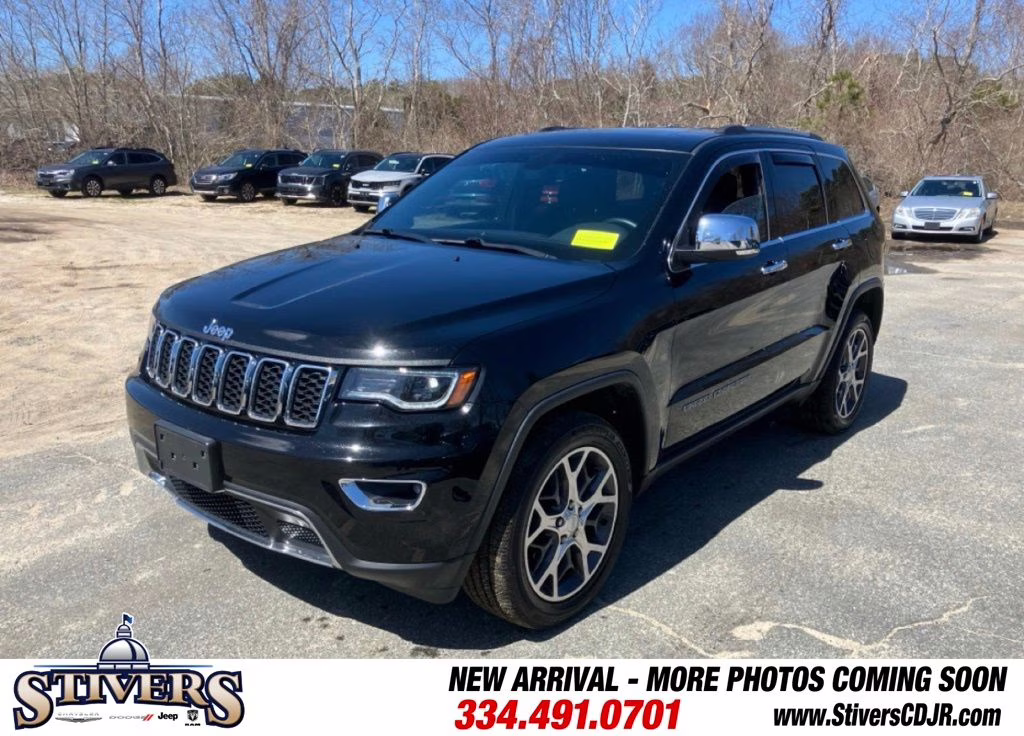 2019 Diamond Black Crystal Pearlcoat Jeep Grand Cherokee Limited 4X4 SUV