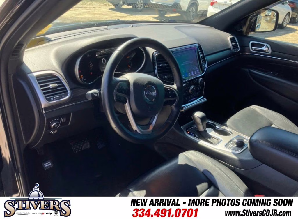 2019 Diamond Black Crystal Pearlcoat Jeep Grand Cherokee Limited 4X4 SUV