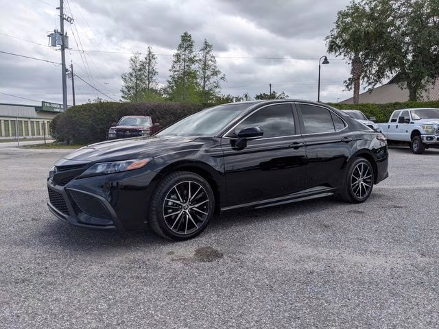 2024 Midnight Black Metallic Toyota Camry SE FWD Sedan