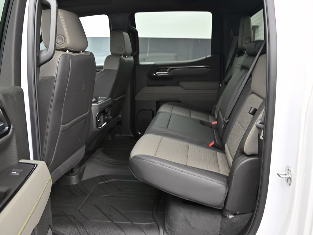 2025 Summit White Chevrolet Silverado 1500 ZR2 4X4 Truck