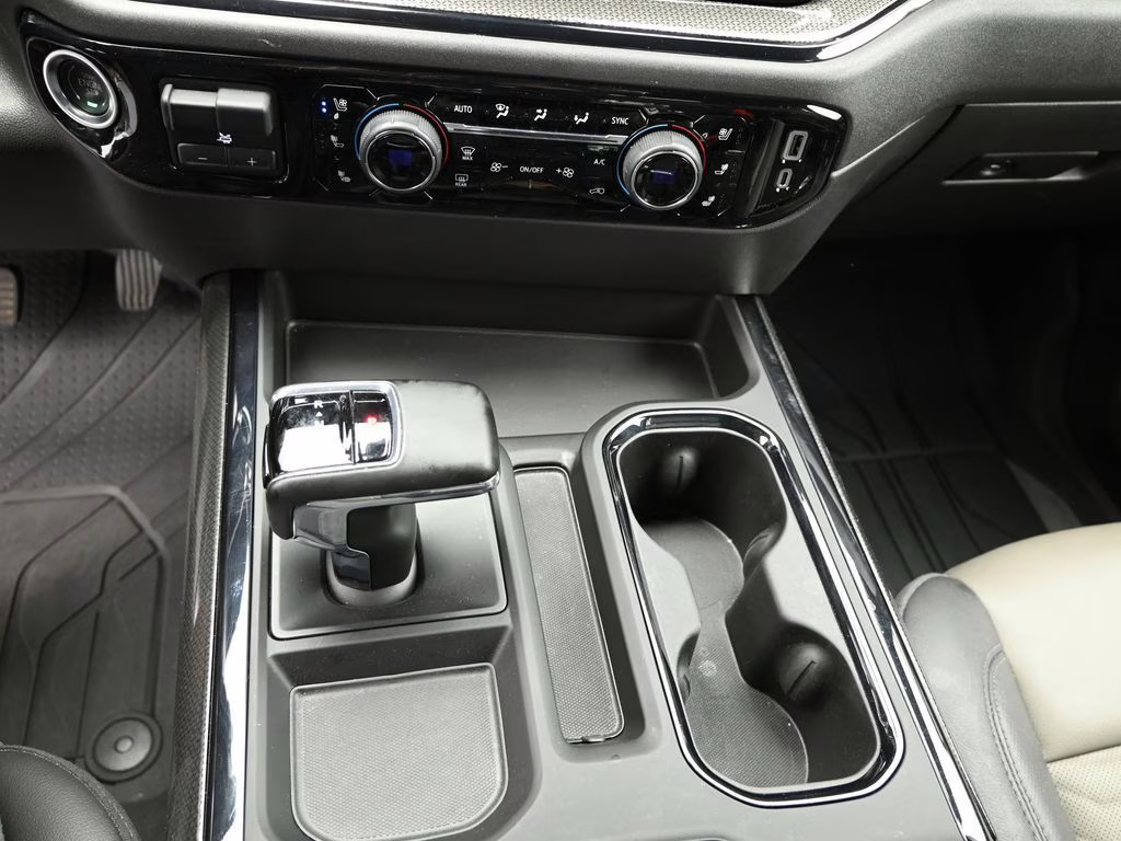 2025 Summit White Chevrolet Silverado 1500 ZR2 4X4 Truck