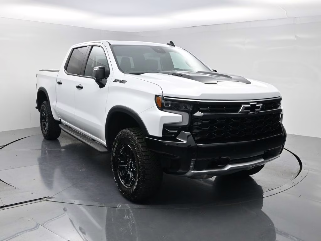 2025 Summit White Chevrolet Silverado 1500 ZR2 4X4 Truck