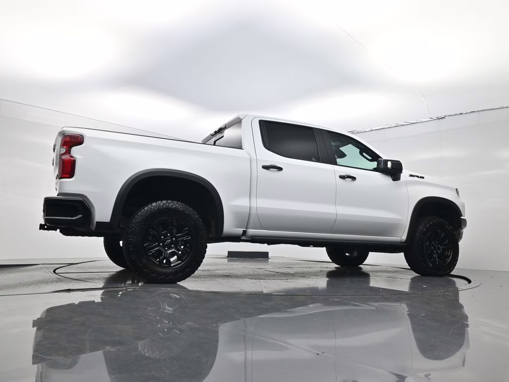 2025 Summit White Chevrolet Silverado 1500 ZR2 4X4 Truck