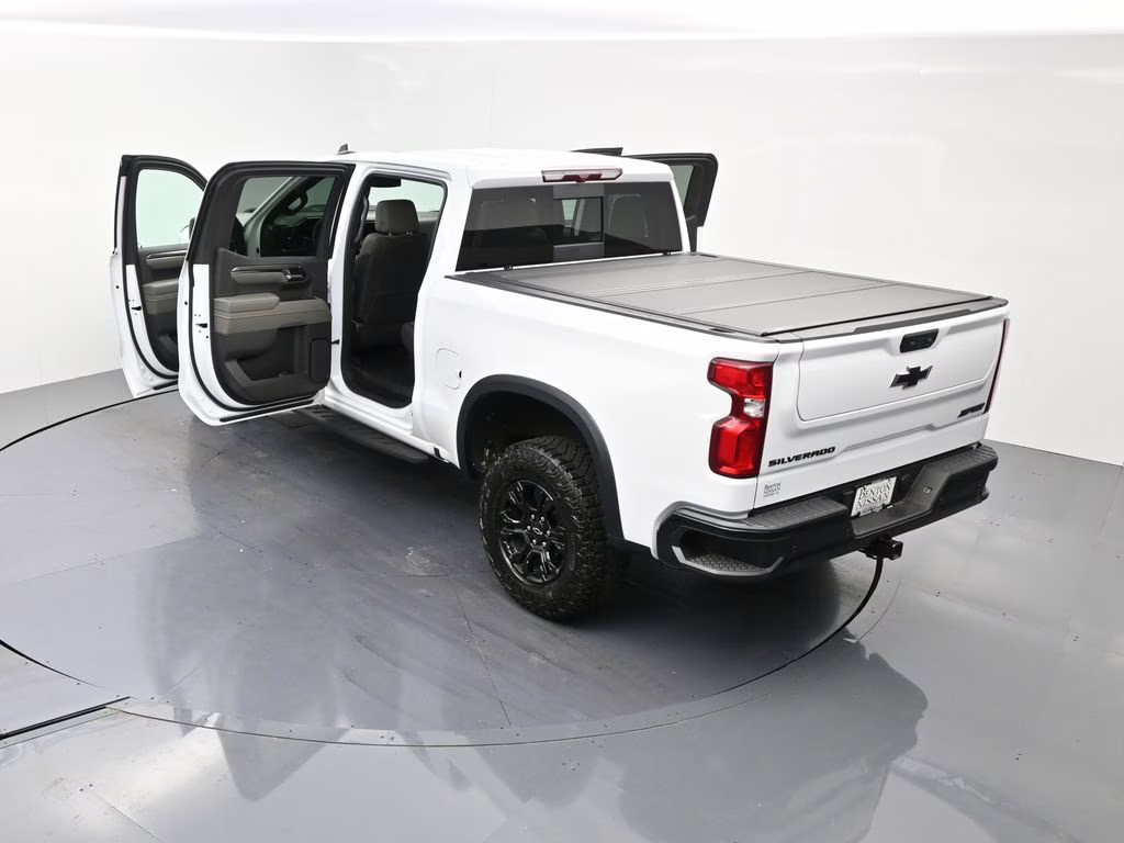 2025 Summit White Chevrolet Silverado 1500 ZR2 4X4 Truck