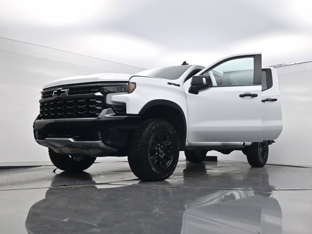 2025 Summit White Chevrolet Silverado 1500 ZR2 4X4 Truck