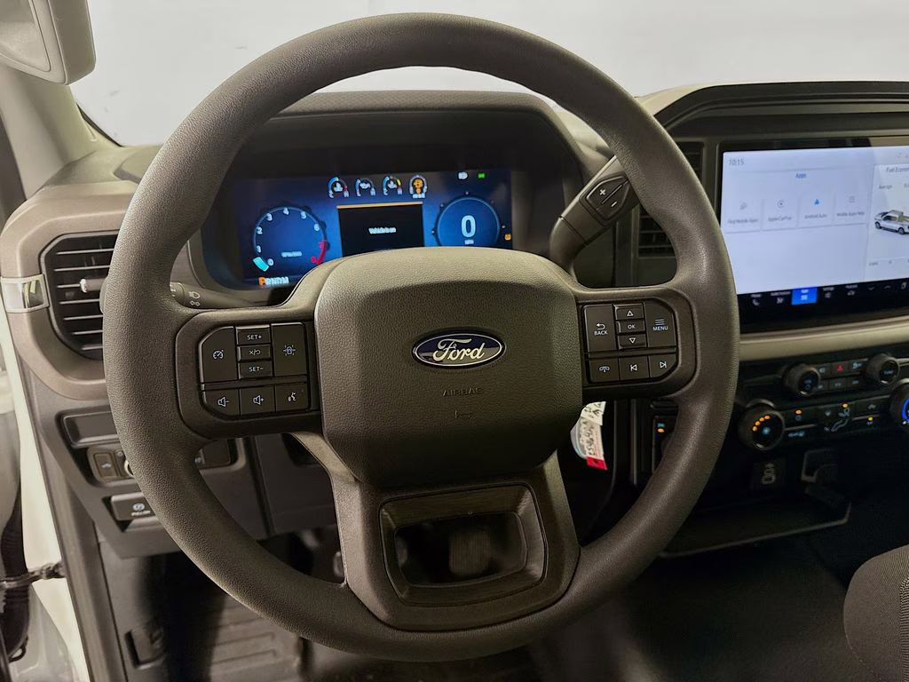 2025 Oxford White Ford F-150 XL 4X4 Truck