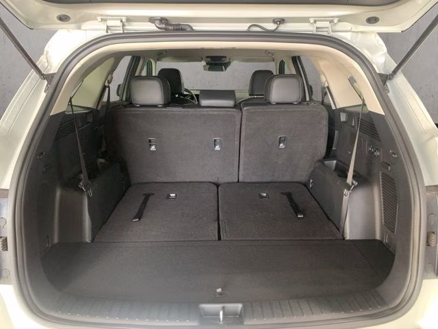 2026 Ivory Silver Kia Sorento S AWD SUV