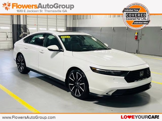 2023 White Honda Accord Hybrid Touring FWD Sedan
