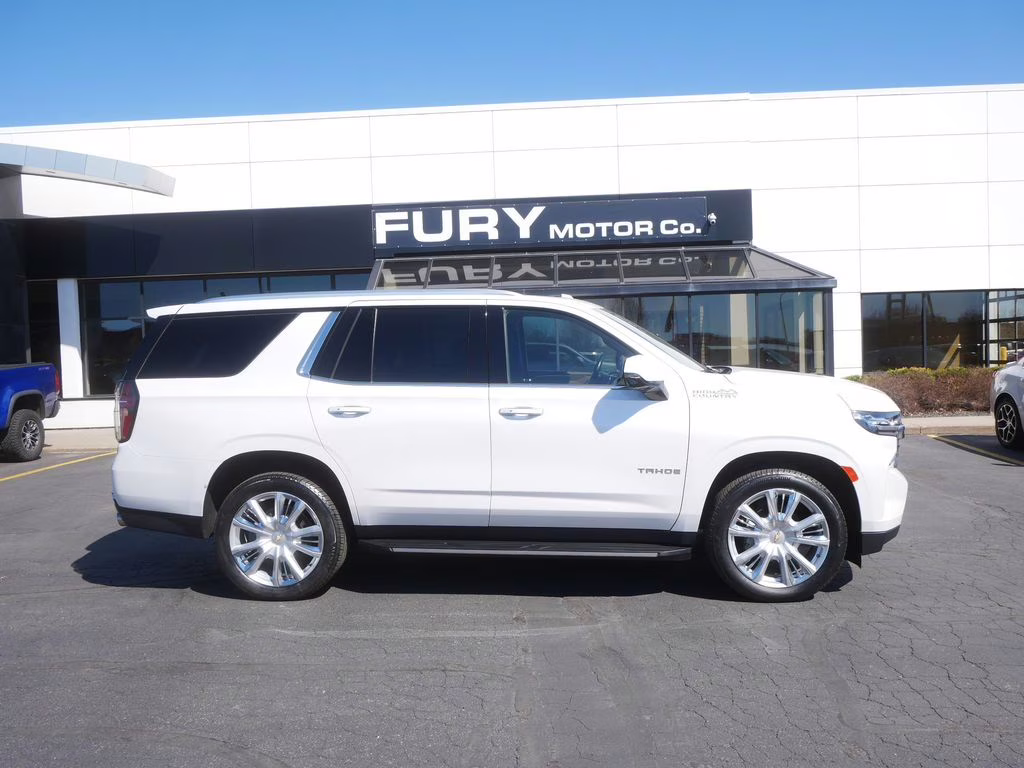 2022 Iridescent Pearl Tricoat Chevrolet Tahoe High Country 4X4 SUV