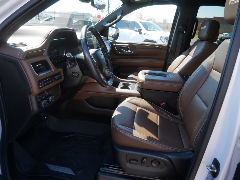 2022 Iridescent Pearl Tricoat Chevrolet Tahoe High Country 4X4 SUV