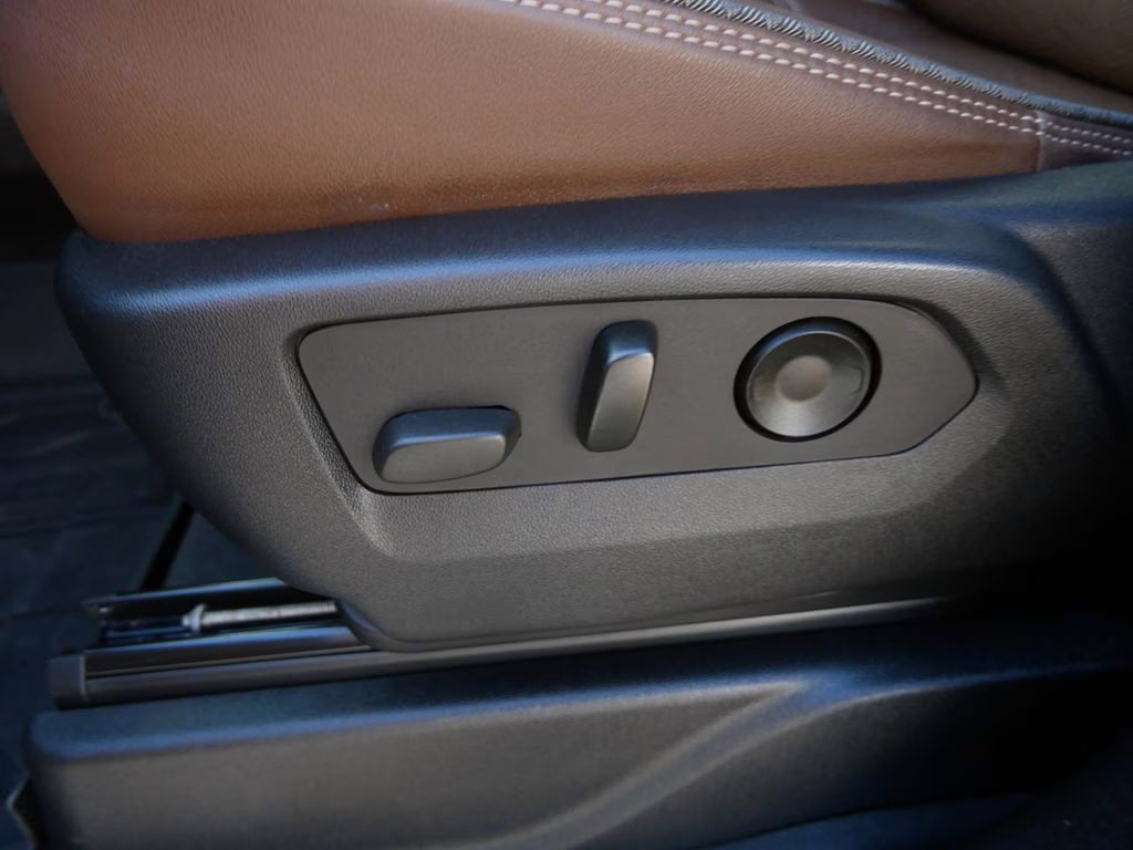 2022 Iridescent Pearl Tricoat Chevrolet Tahoe High Country 4X4 SUV