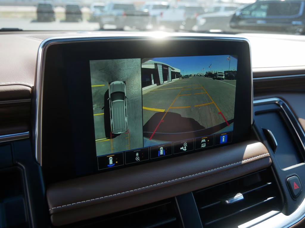 2022 Iridescent Pearl Tricoat Chevrolet Tahoe High Country 4X4 SUV