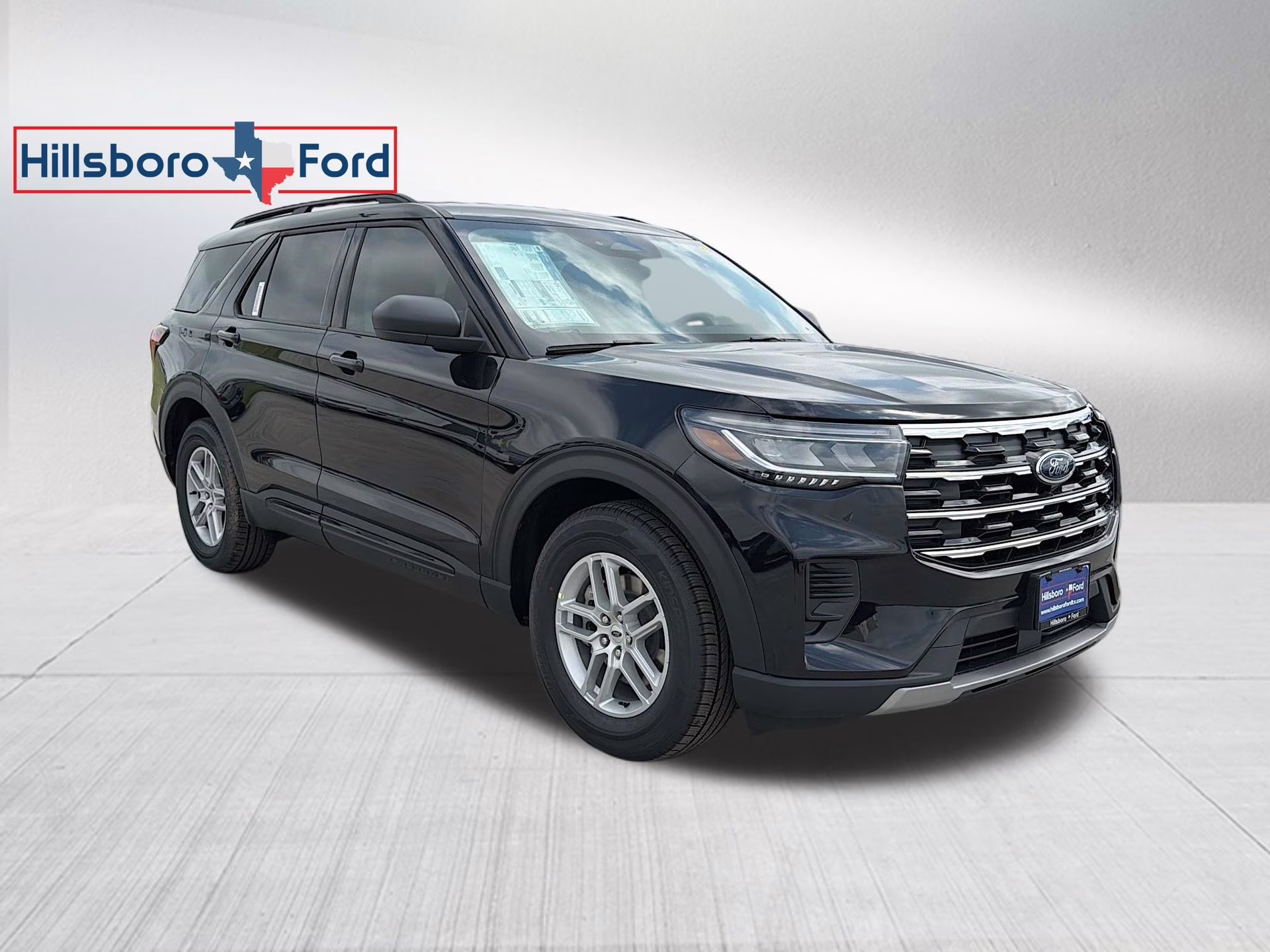 2026 Agate Black Metallic Ford Explorer Active RWD SUV