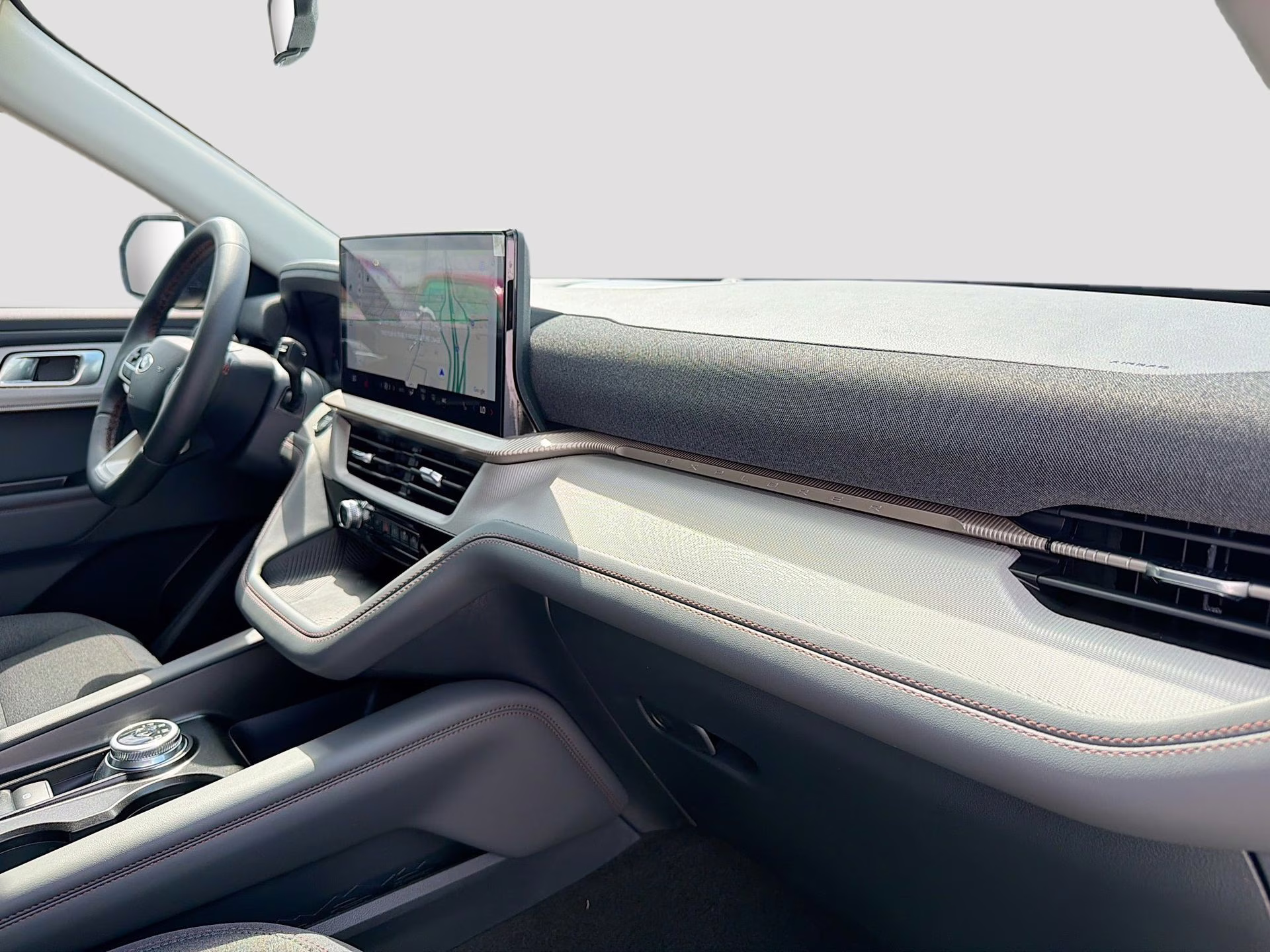 2026 Agate Black Metallic Ford Explorer Active RWD SUV