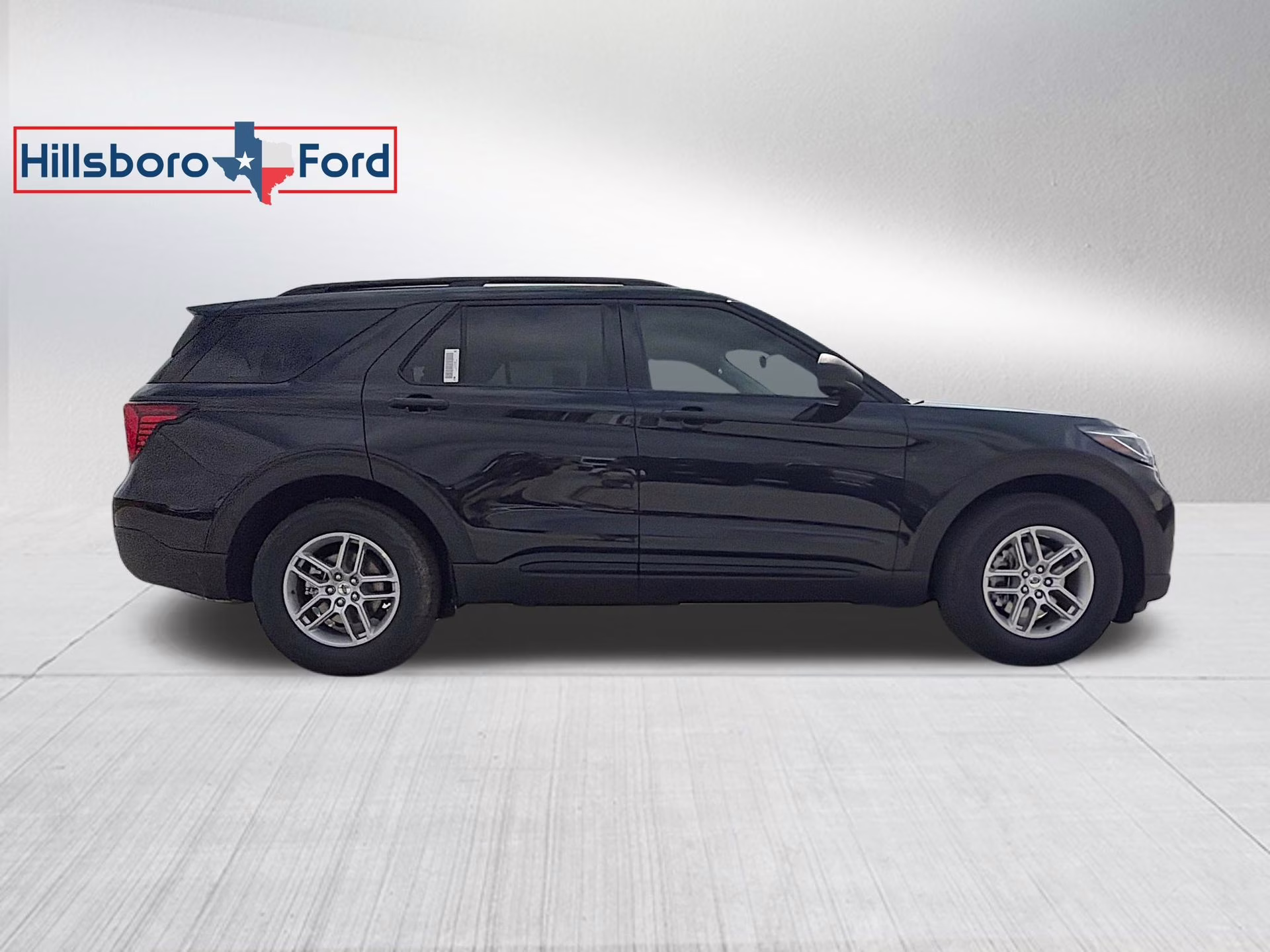 2026 Agate Black Metallic Ford Explorer Active RWD SUV