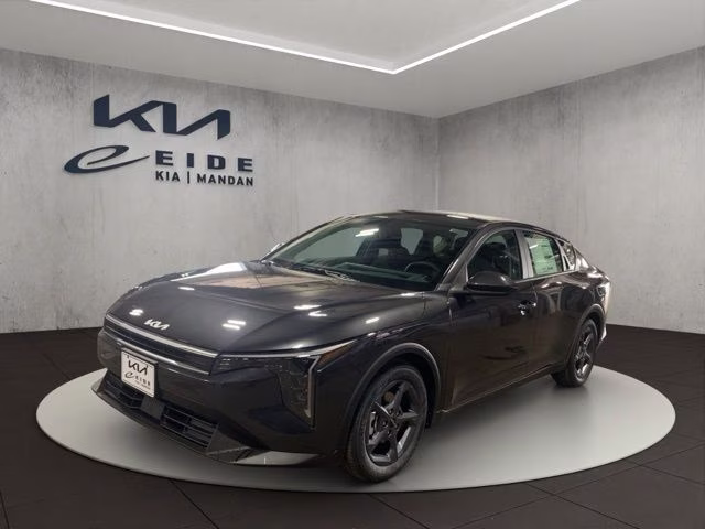 2026 Kia K4 LXS AT's photo